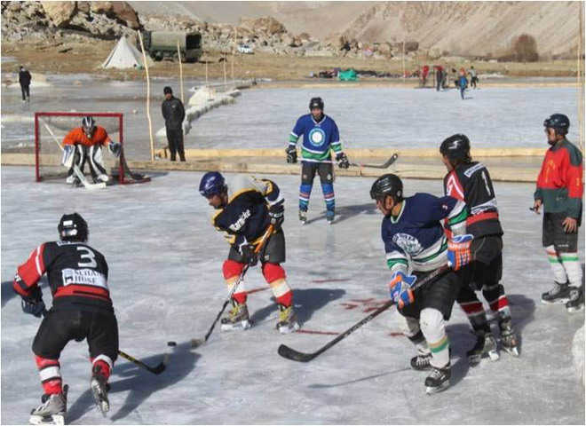 11th Men’s Ice Hockey meet begins at Kaza