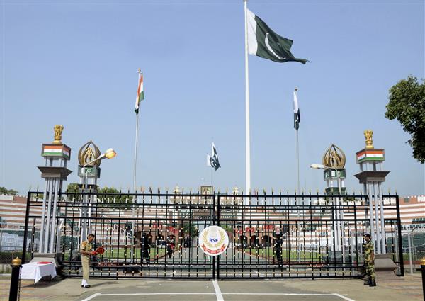 India repatriates 3 Pakistani prisoners after completion of jail terms