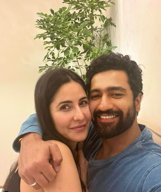 Katrina Kaif and Vicky Kaushal indulge in some PDA, their fans ask, 'Are  you ready for