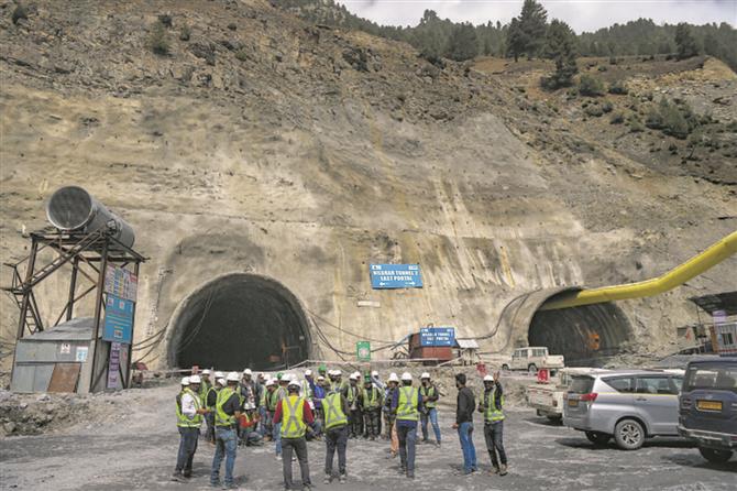 Zoji La tunnel to open for Army by Sept '24