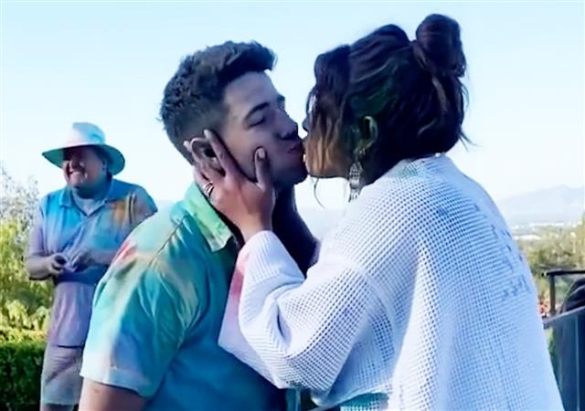 Priyanka Chopra and Nick Jonas’ desi Holi in LA was all about kisses, colours, water balloons and lots of masti