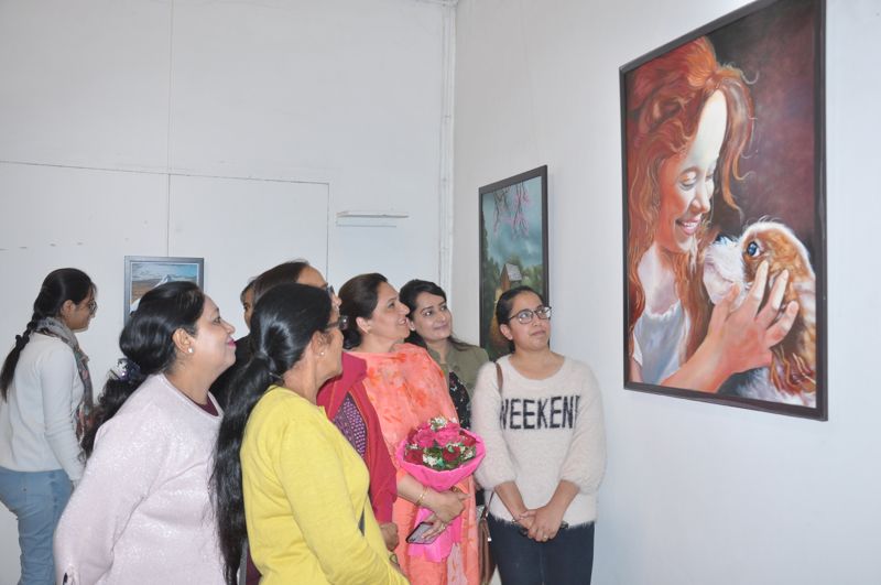 Giving wings of creativity to women artists in Amritsar