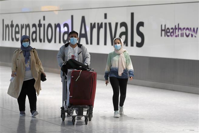 UK to lift all remaining Covid international travel restrictions