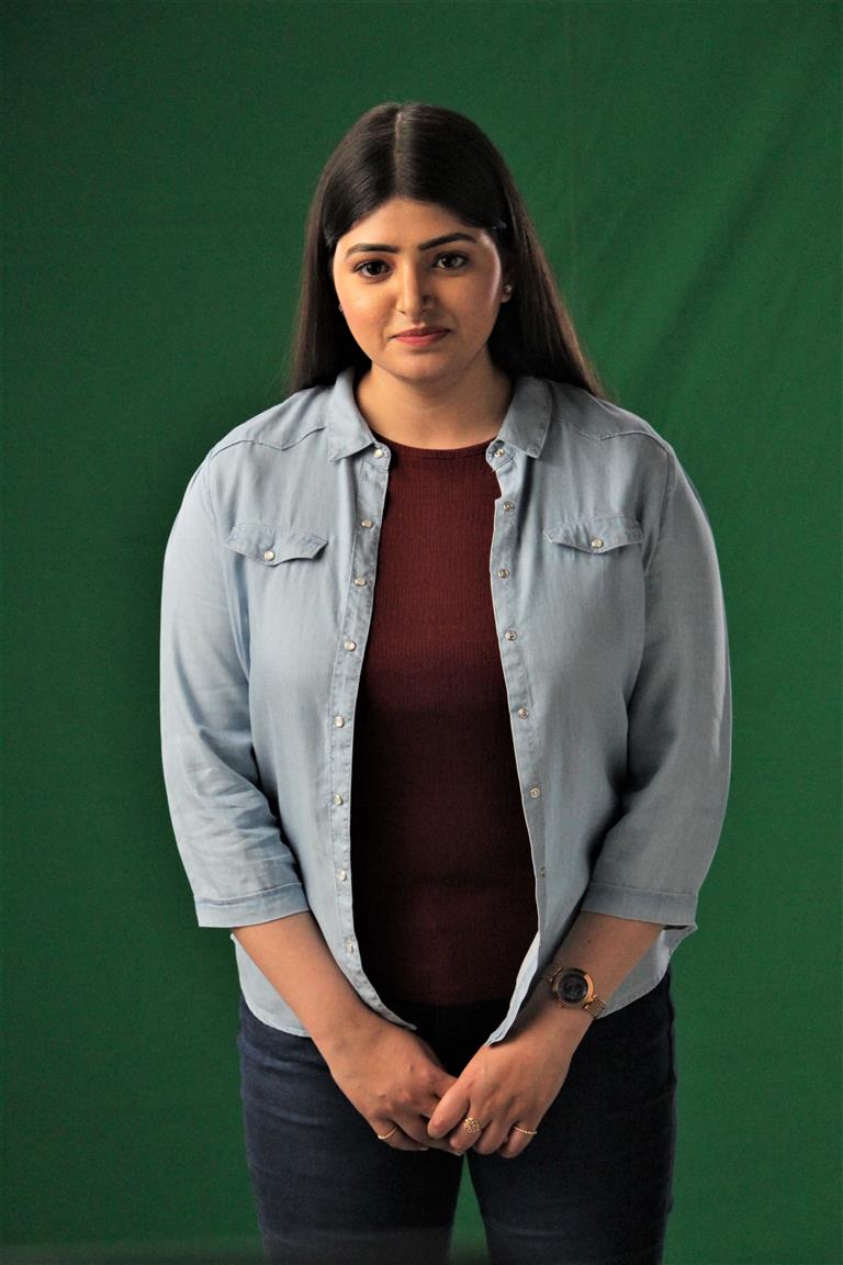 Simran Tomar, who recently made her debut with the TV show ‘Chikoo – Yeh Ishq Nachaye’, talks about body-shaming