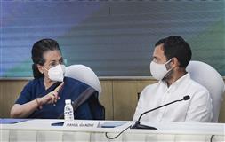 Ready to make any sacrifice, says Sonia Gandhi as CWC reaffirms faith in her leadership