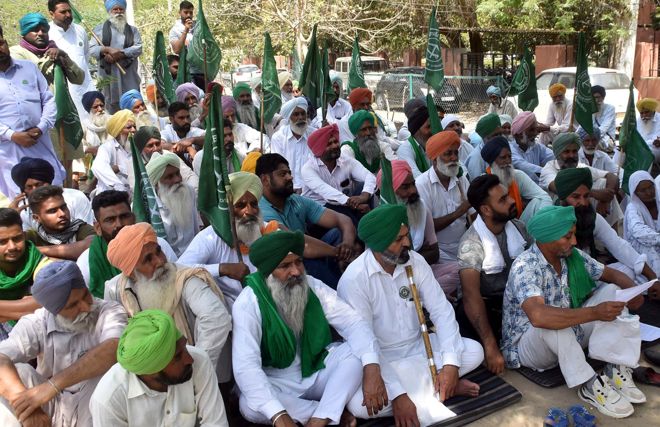 Farm unions mobilise support  for weeklong agitation on MSP