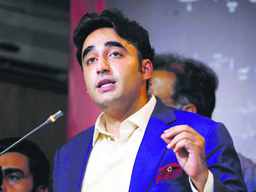 Bilawal Bhutto accuses Imran of seeking military intervention by delaying vote