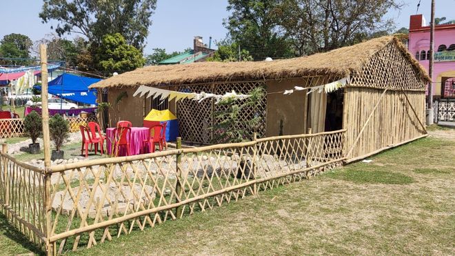 Local cuisine in bamboo hut— new flavour at Holi fair