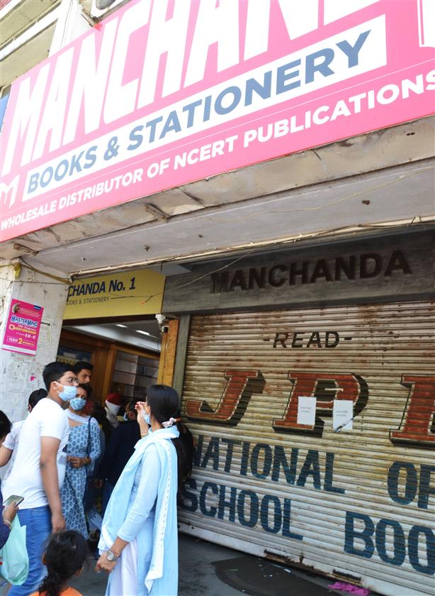 Chandigarh Excise officials crack down on book shops, slap Rs 2 lakh fine