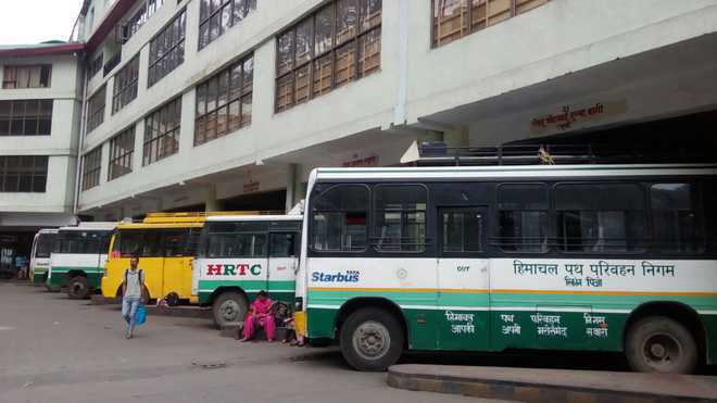 Private bus operators cry foul over Himachal govt's discount to women