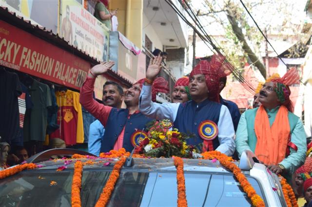 Himachal CM Jai Ram Thakur launches 'Chale Booth Ki Aur' campaign