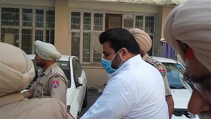 Punjab ex-CM Charanjit Channi's nephew Bhupinder Singh Honey sent to 14-day  judicial custody