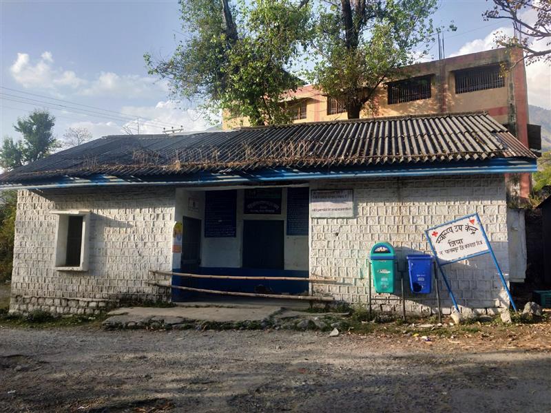 Constructed decades ago, Palampur health centre on verge of collapse