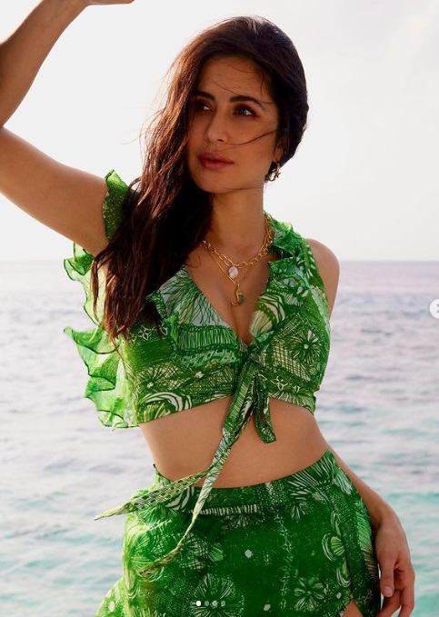 Katrina Kaif in blue bikini is a sight to behold; check out her love for  bikinis and monikinis in these pics