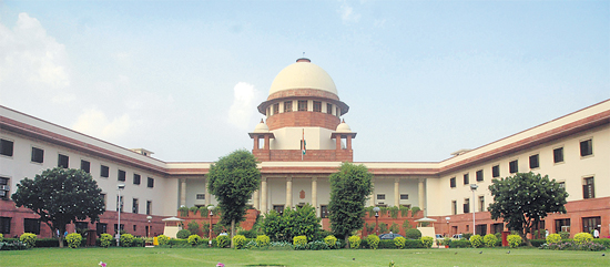 Supreme Court stops razing of Delhi 'jhuggis', asks Centre to act 'humanely'