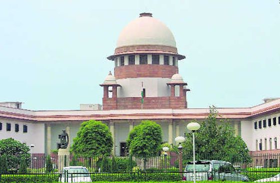 Centre, AAP fight it out in Supreme Court over Delhi postings