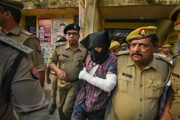 IIT graduate attacks constables at Gorakhnath temple; ATS to probe