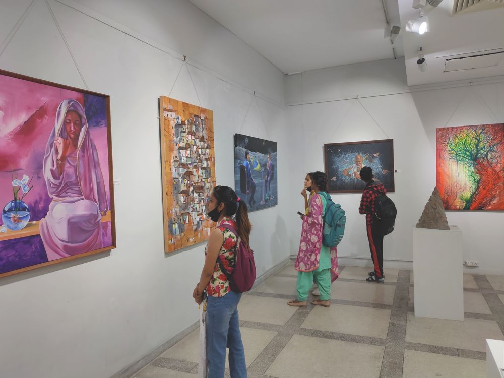 From regular motifs to unique creations, the Annual Art Exhibition by Chandigarh Lalit Kala Akademi showcases it all