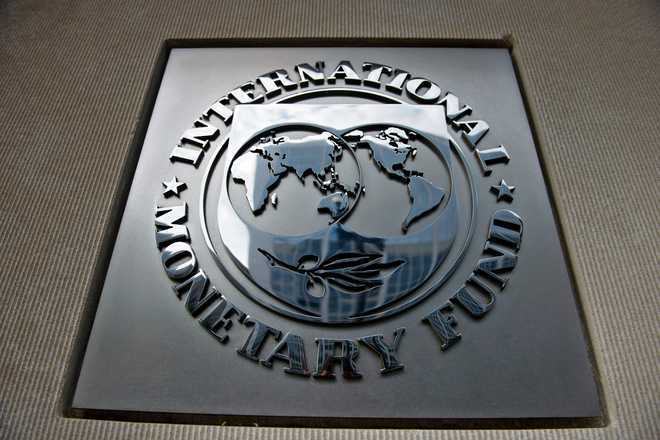 Lanka appoints advisory panel to help resolve growing debt crisis, engage with IMF