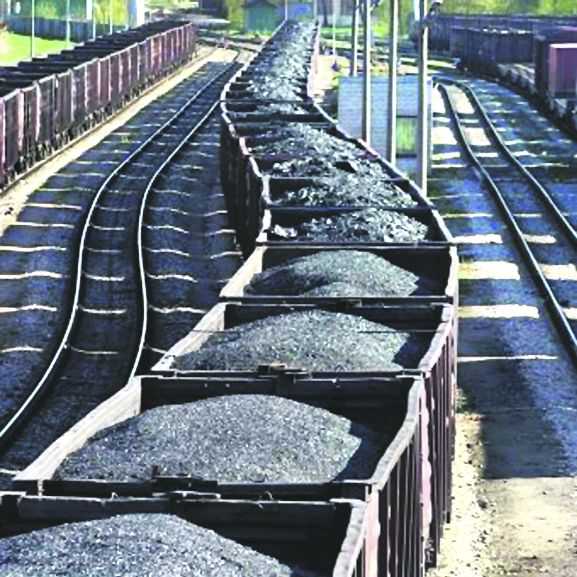 Government's plan to cut coal imports takes backseat