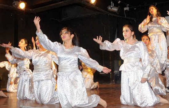 Schools celebrate International Dance Day