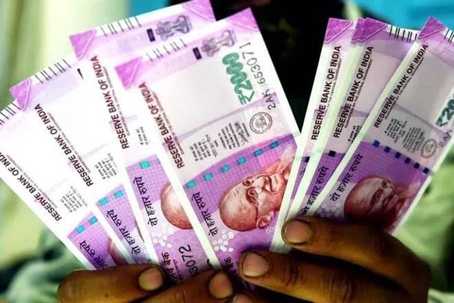 Number of currency notes in circulation rise by over 600 cr