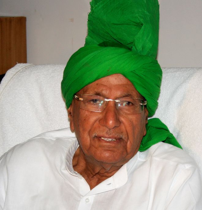 Ex-CM Chautala convicted in disproportionate assets case
