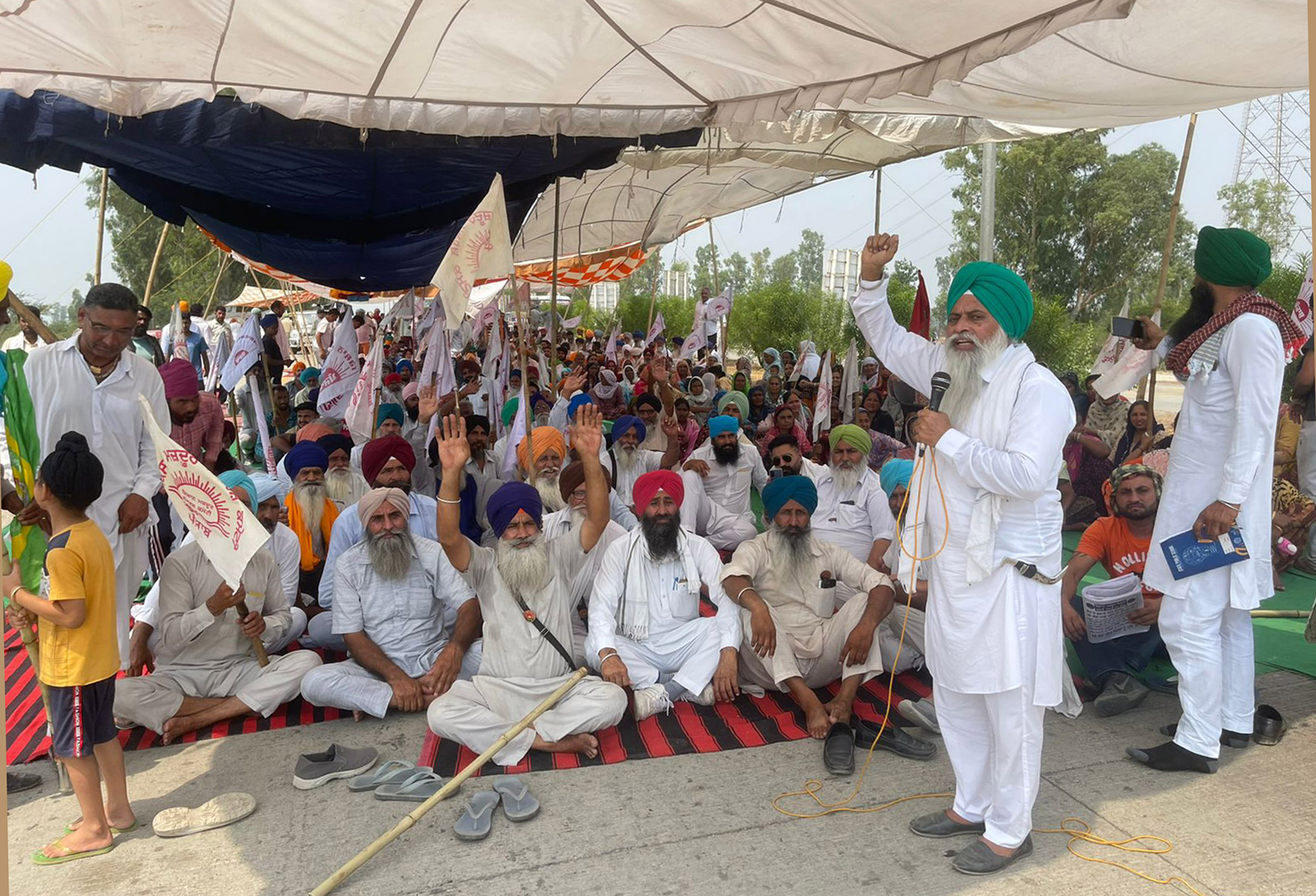 Jalandhar farmers protest govt bid to acquire their land