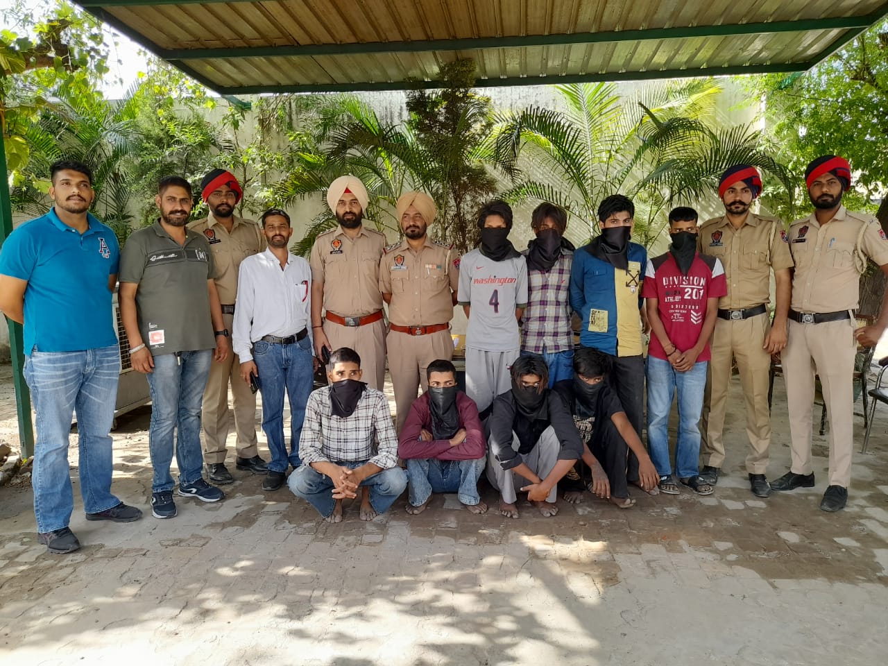 Gang of looters busted, nine nabbed in Ludhiana