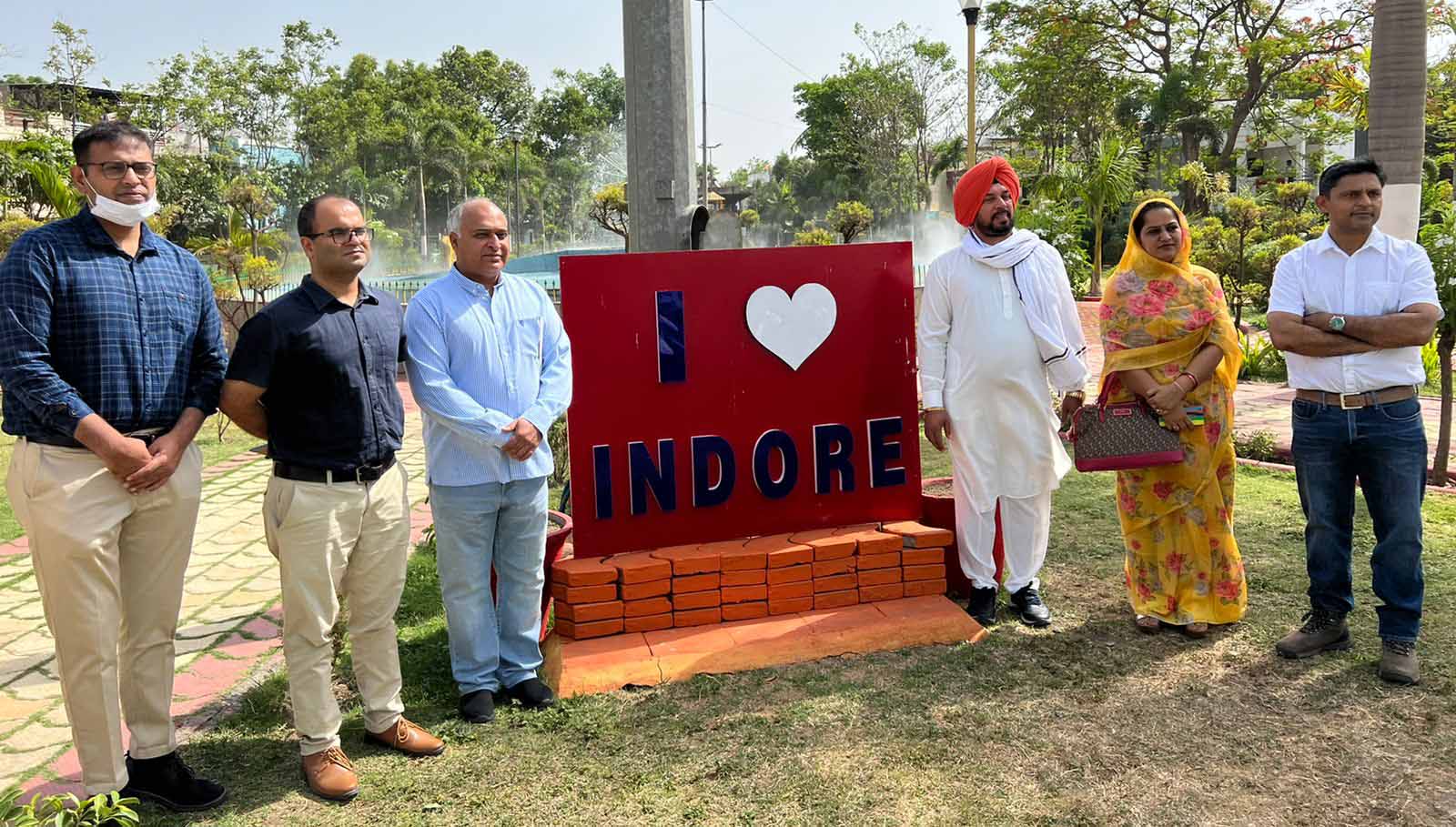 Patiala district team visits Indore for tips on solid waste management