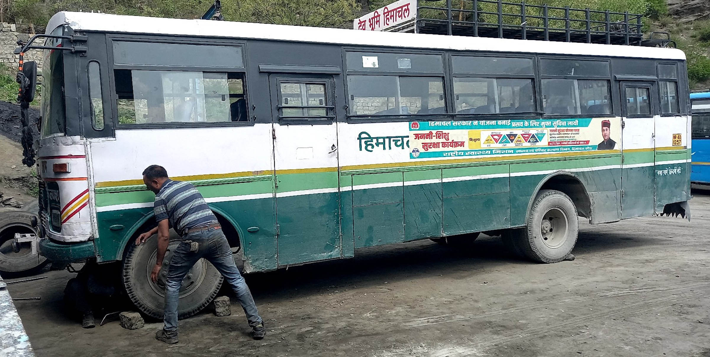 Past life span, 84 HRTC buses still running in three Himachal Pradesh districts