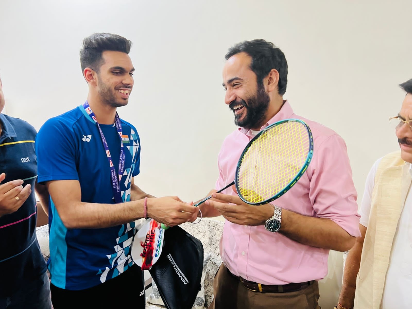 Hayer hails Dhruv for Thomas Cup win, pays visit to shuttler's residence