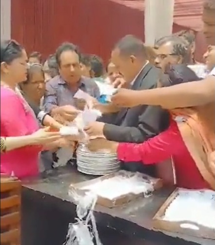 Watch: Punjab teachers scramble for plates at meet organised by CM Bhagwant Mann in Ludhiana; netizens in splits