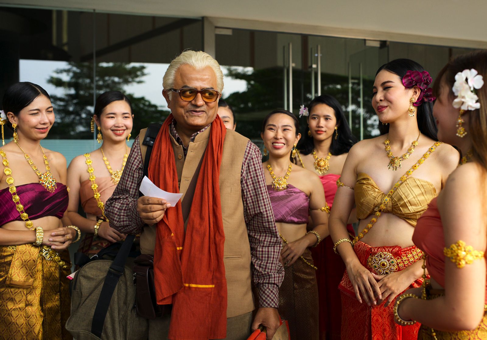 “Iske pehle ki meri photo pe mala tang jaaye, ek baar karna hai…” says Gajraj Rao as 70-yr-old man with erectile dysfunction in Thai Massage