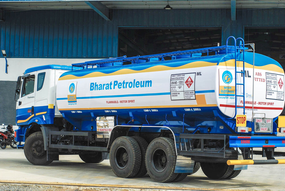 Govt withdraws offer to sell 53% stake in BPCL