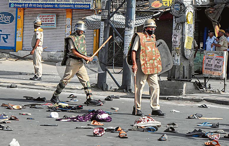 Curfew in Jodhpur after groups clash