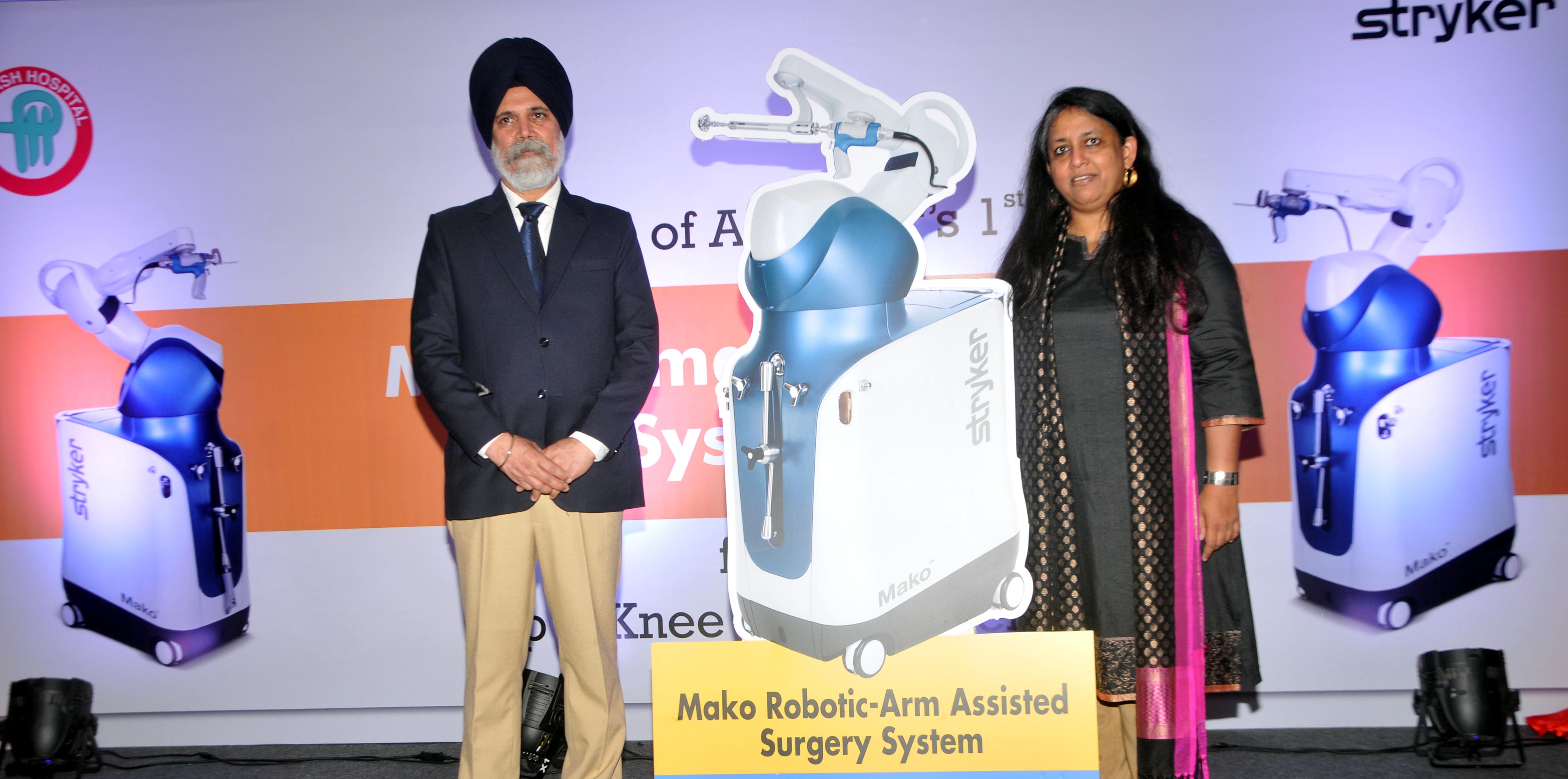 Knee and hip replacement: Robotic arm-assisted tech showing encouraging results