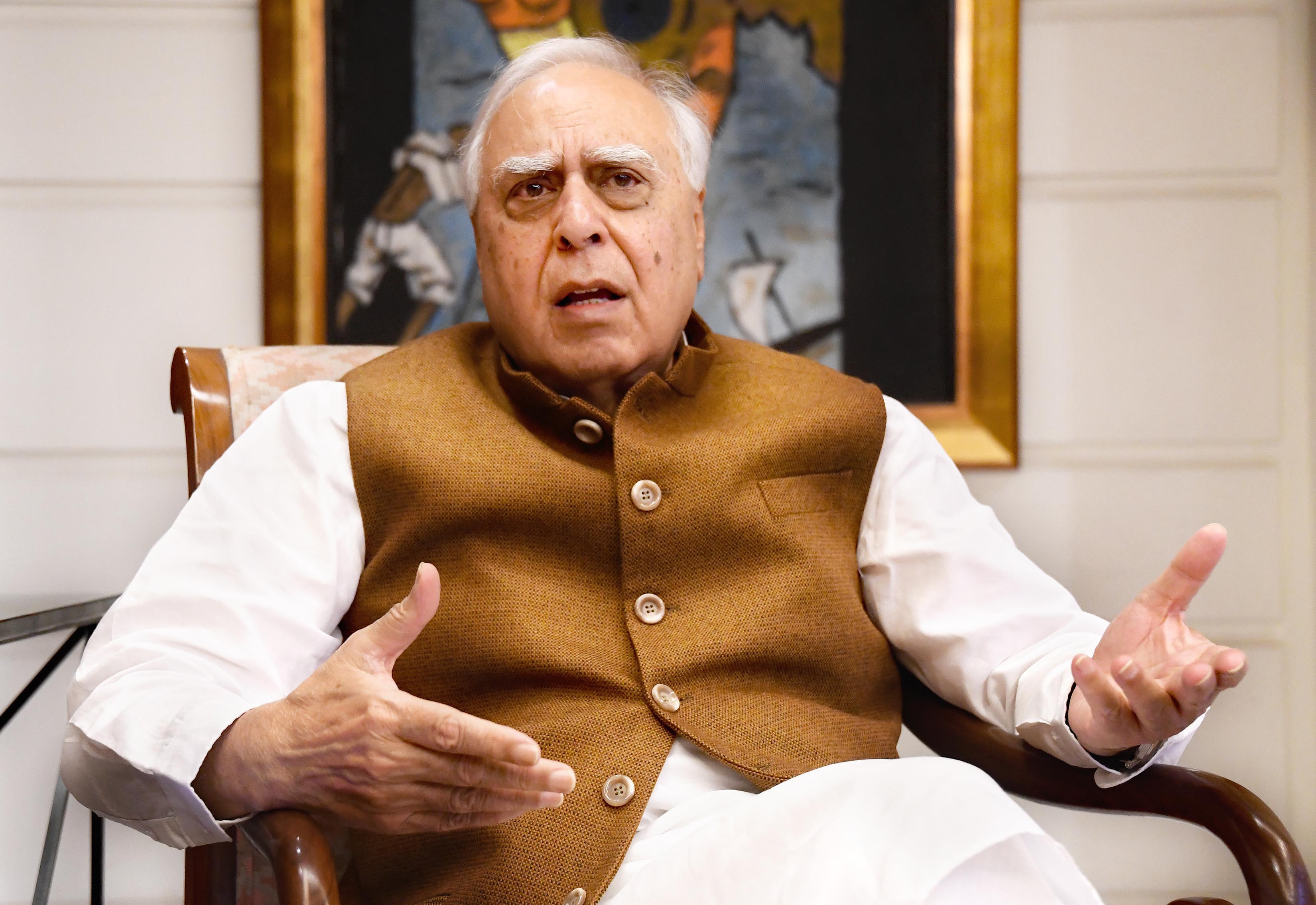 Congress makes light of Kapil Sibal’s resignation, says many leaders joining party not being taken note of