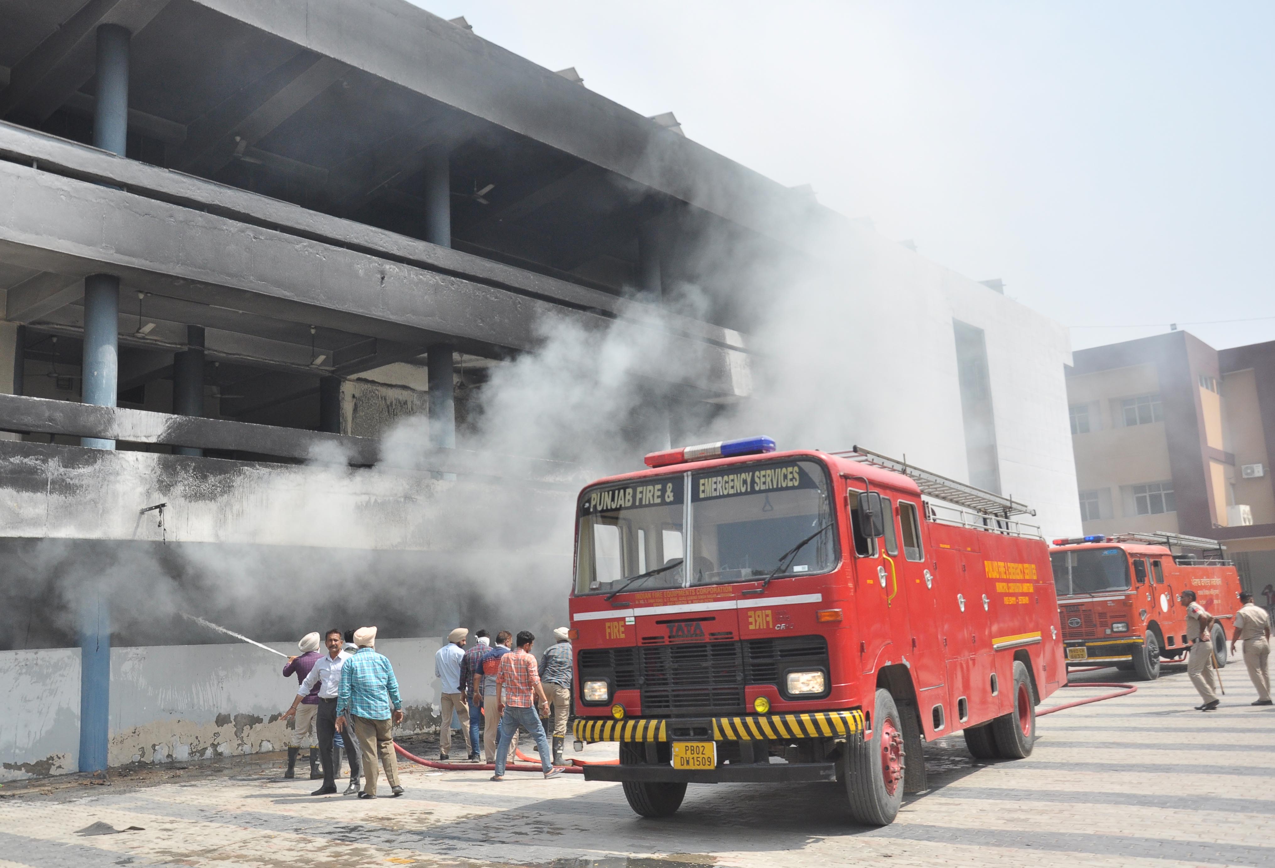 Fire at medical college in Amritsar, no casualty
