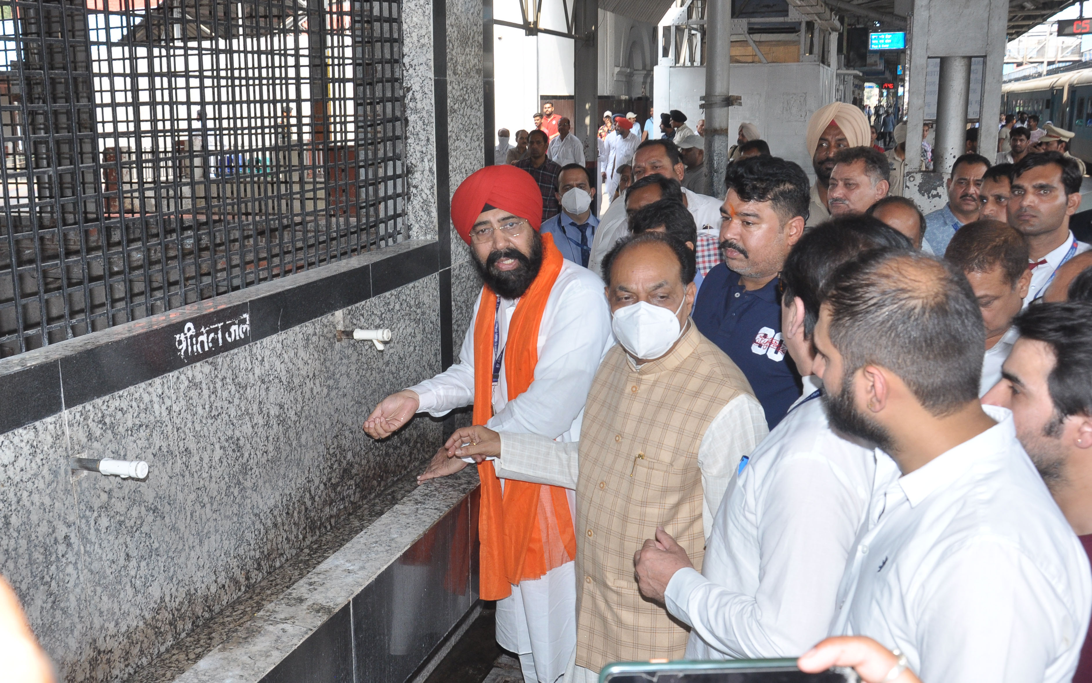 Outlets at Amritsar railway station fined for discrepancies