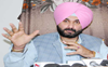 Navjot Sidhu says Punjab govt lacks will to end drug mafia, shares video of ‘peddler selling drugs’