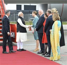 PM Modi holds discussions with his Danish counterpart in Denmark, calls for immediate ceasefire in Ukraine