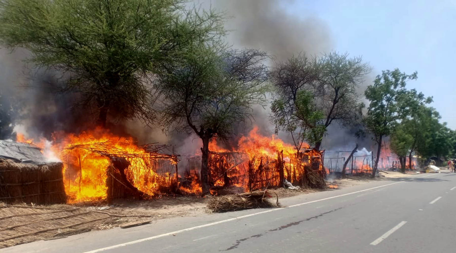 Fire destroys over 40 shanties in Kartarpur