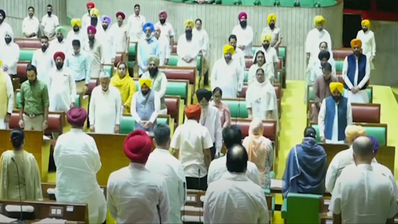 Punjab Assembly pays tributes to Sidhu Moosewala, others