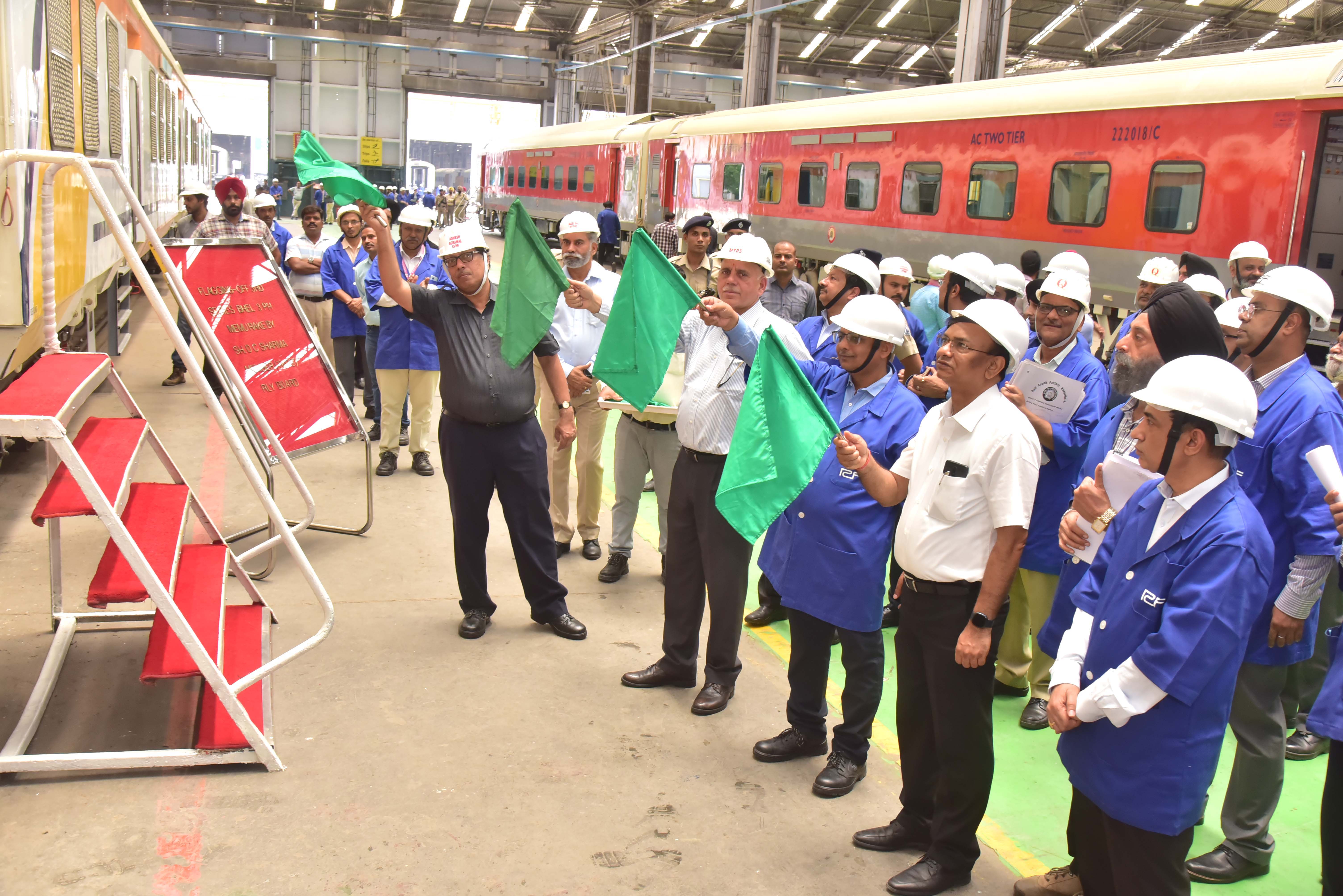 Railway Board member visits RCF, Kapurthala
