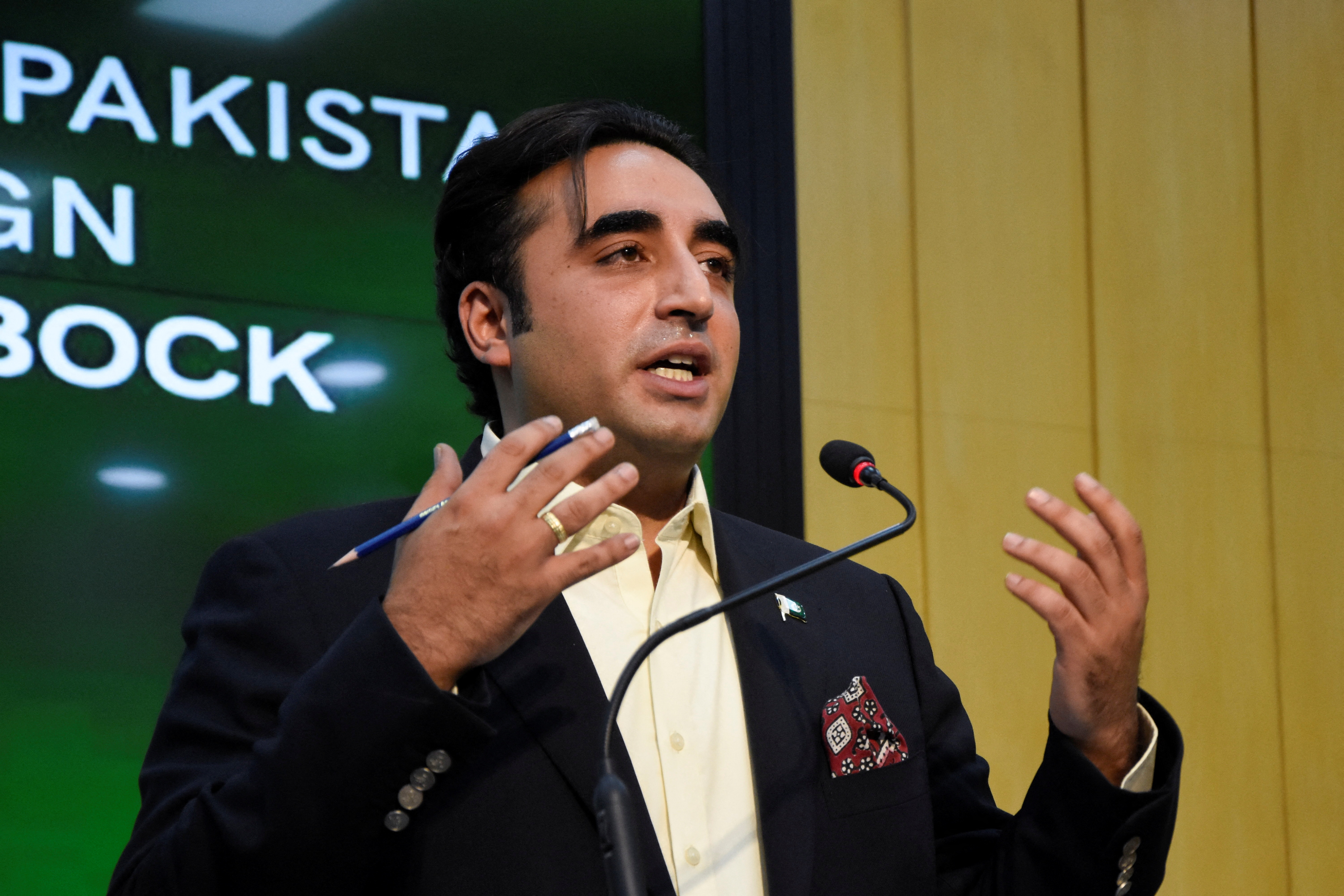 Pakistan Foreign Minister Bilawal Bhutto makes a strong pitch for re-engagement with India