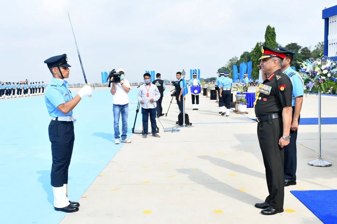Pathankot lad awarded 'Sword of Honour' at IAF academy