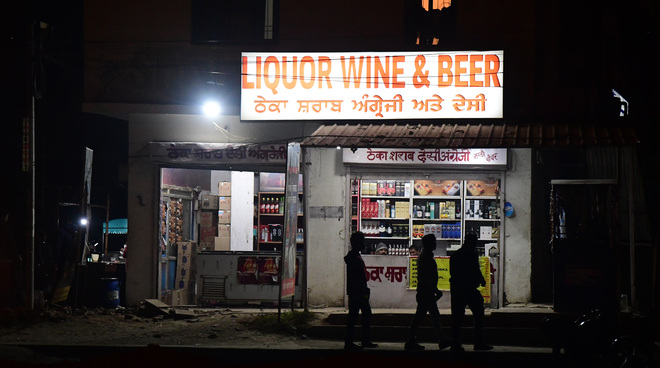 Poor response to e-auction of liquor vends