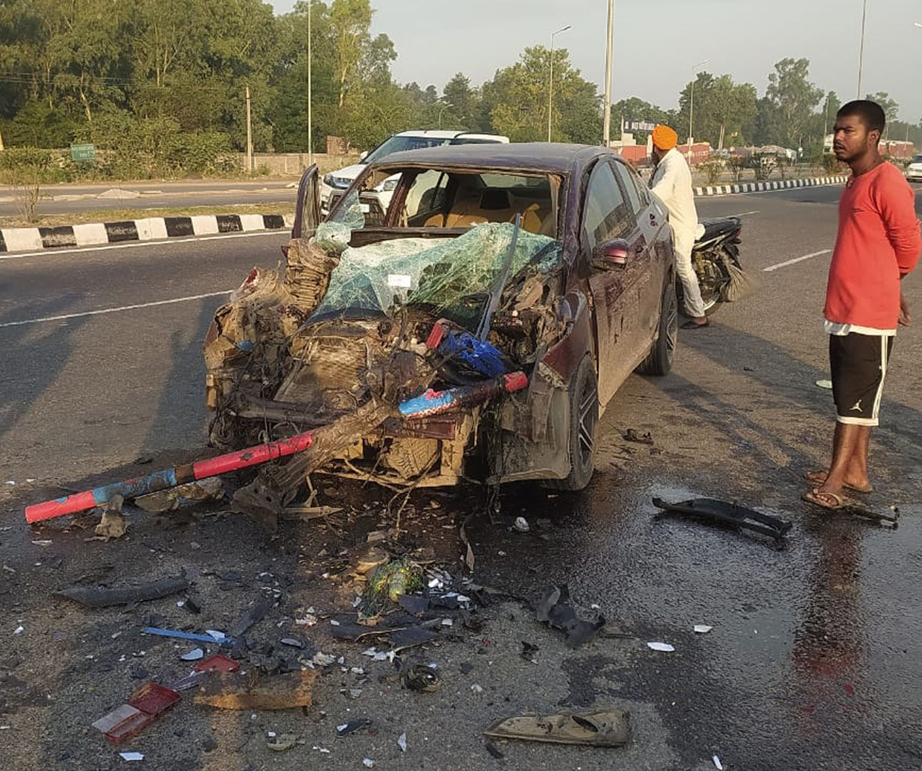 Five of a family, including  2 infants, die in accident in Jalandhar