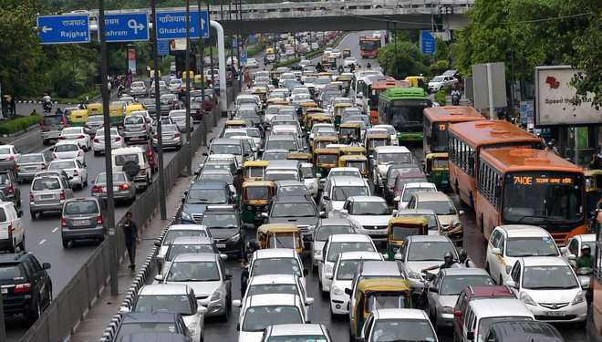Traffic affected in parts of Delhi due to road closures ahead of Congress protest against Agnipath, 'vendetta politics'